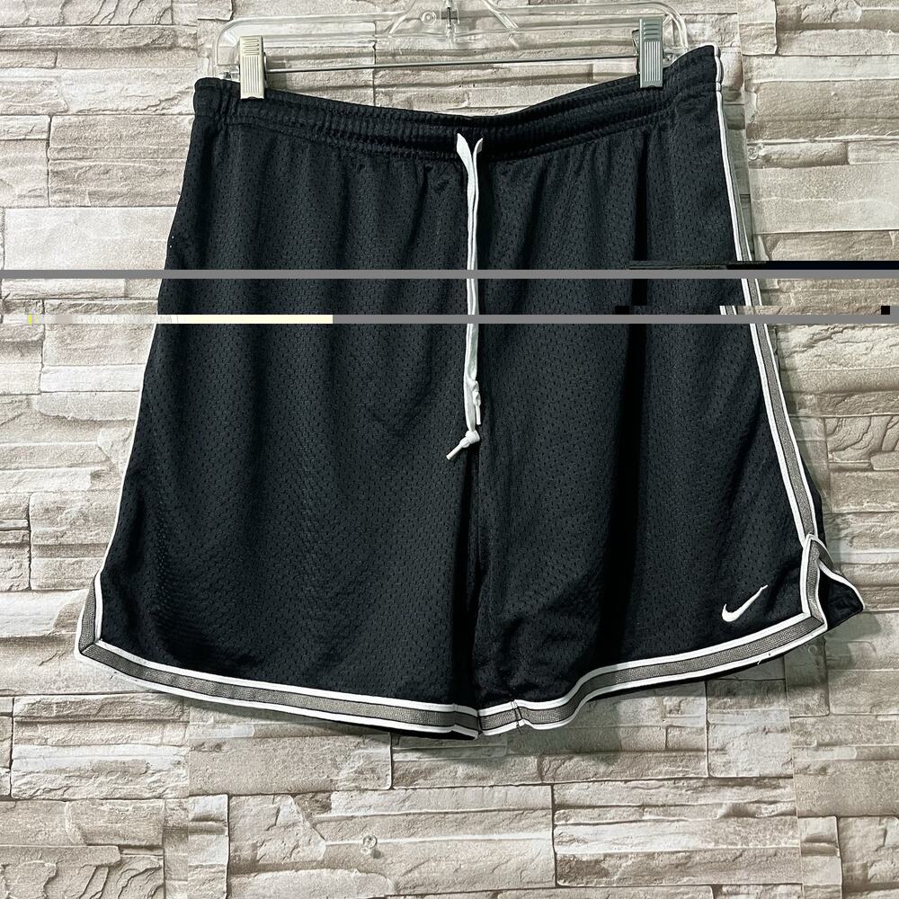 Nike Shorts Womens Large Black Mesh Basketball Athletic 5" Inseam 257486-010